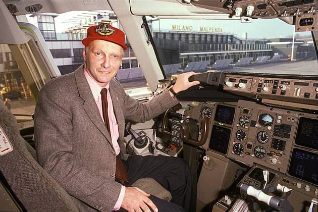 Formula 1 Racing Legend Niki Lauda Dead At 70 Niki Lauda drives an airplane of his Company Laudair, Milan, Italy on 1989. Photo by Franco Cavassi AGF Photoshot ABACAPRESS.COM Milan Italy  Copyright: xAvalon ABACAx 683866_008 Avalon ABACAx 683866_008