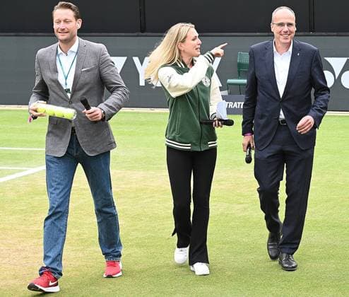 01.07.2023 Tennis, WTA, Tennis Damen Bad Homburg Open 2023 Finale Lucia Bronzetti (ITA) gegen Katerina Siniakova (Tschechien) Bild zeigt Bad Homburgs Oberbürgermeister Alexander W. Hetjes, Moderatorin, Peter Beuth Hessischer Minister des Innern und für emspor, DFL regulations prohibit any use of photographs as image sequences and or quasi-video