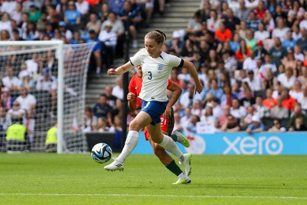 England Women and Portugal Women Milton Keynes, England - July 1: Niamh Charles of England Women during the International Friendly, Länderspiel, Nationalmannschaft match between England Women and Portugal Women at Stadium MK Copyright: xNinaxFarooqix
