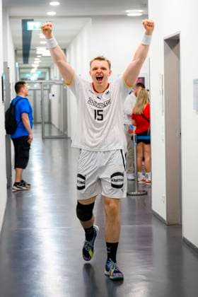 Berlin, 01. Juli 2023: Handball U21, U 21 WM - Finalrunde - Halbfinale - Deutschland - Serbien Justus Fischer (Deutschland TSV Hannover-Burgdorf) Jubel Freude Emotion Berlin Max-Schmeling-Halle Berlin Deutschland