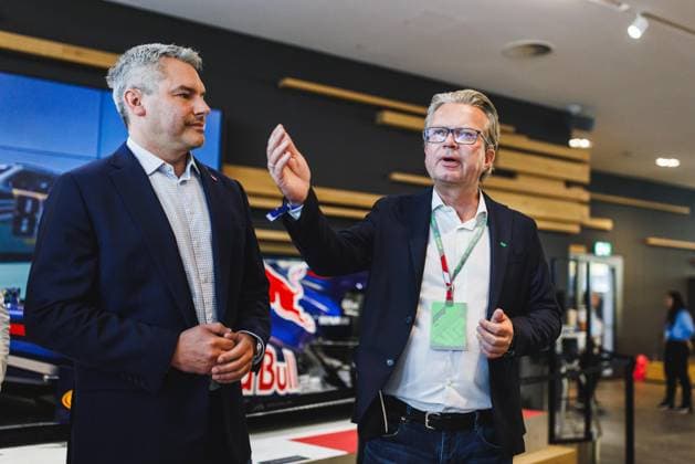 FORMULA 1 - GP of Austria 2023 SPIELBERG,AUSTRIA,02.JUL.23 - MOTORSPORTS, FORMULA 1 - Grand Prix of Austria, Red Bull Ring. Image shows chancellor Karl Nehammer (Austria) and governor Christopher Drexler (Styria).  GEPAxpictures xDanielxGoetzhaber