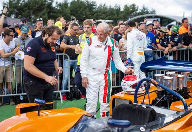 FORMULA 1 - GP of Austria 2023 SPIELBERG,AUSTRIA,02.JUL.23 - MOTORSPORTS, FORMULA 1 - Grand Prix of Austria, Red Bull Ring, legends parade. Image shows Helmut Marko (AUT).  GEPAxpictures xWolfgangxJannach
