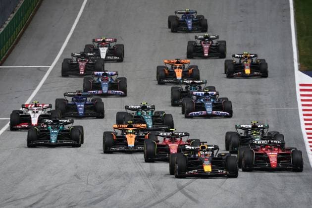 F1 Austrian Grand Prix 2023 Start of the Formula 1 Austrian Grand Prix at Red Bull Ring in Spielberg, Austria on July 2, 2023. Spielberg Austria  Copyright: xJakubxPorzyckix originalFilename:porzycki-f1austri230702_np2dy.jpg