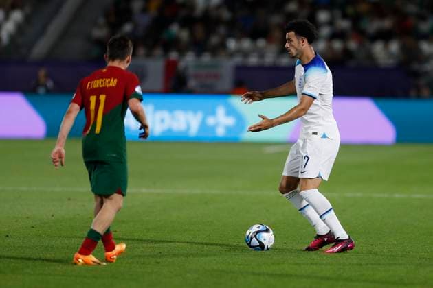 UEFA U21, U 21 EM, England - Portugal, Viertelfinale, 02.07.2023, Kutaissi Curtis JONES ( 17, England), Francisco CONCEICAO ( 11, Portugal), UEFA U21-Fussball-Europameisterschaft in Rumaenien und Georgien, England - Portugal, Viertelfinale, 02.07.2023, Ramas-Schengelia-Stadion, Kutaissi Copyright: xBEAUTIFULxSPORTS Meuselx