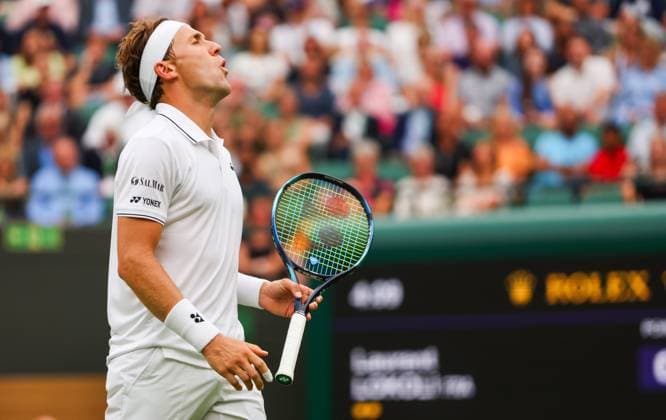 Mandatory Credit: Photo by Ella Ling Shutterstock (13992814bd) Casper Ruud in Action on Court 1 Wimbledon Tennis Championships, Day 1, The All England Lawn Tennis and Croquet Club, London, UK - 03 Jul 2023 Wimbledon Tennis Championships, Day 1, The All England Lawn Tennis and Croquet Club, London, UK - 03 Jul 2023  Copyright: xEllaxLing Shutterstockx 13992814bd