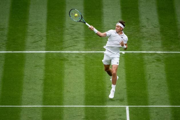 230703 Casper Ruud of Norway competes in a first round singles tennis match during day 1 of Wimbledon on July 3, 2023 in London. Photo: Jesper Zerman BILDBYRAN COP 234 JZ0389 tennis wimbledon day 1 bbeng norge Copyright: JESPERxZERMAN BB230703JZ020