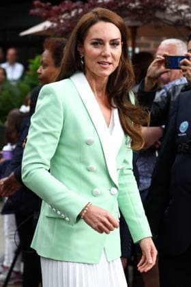 Mandatory Credit: Photo by Simon Dael Shutterstock (13995905f) Catherine Duchess of Cambridge arriving Wimbledon Tennis Championships, Day 2, The All England Lawn Tennis and Croquet Club, London, UK - 04 Jul 2023 Wimbledon Tennis Championships, Day 2, The All England Lawn Tennis and Croquet Club, London, UK - 04 Jul 2023  Copyright: xSimonxDael Shutterstockx 13995905f