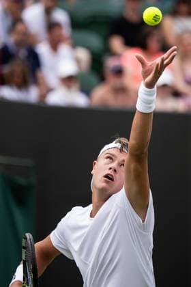 230704 Holger Rune of Denmark competes in a first round singles tennis match on July 4, 2023 in London. Photo: Jesper Zerman BILDBYRAN COP 234 JZ0390 tennis wimbledon day 2 bbeng Copyright: JESPERxZERMAN BB230704JZ005