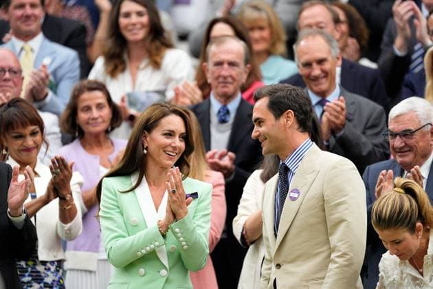 Mandatory Credit: Photo by Dave Shopland Shutterstock (13995876t) Catherine Princess of Wales and Roger Federer in the Royal Box Wimbledon Tennis Championships, Day 2, The All England Lawn Tennis and Croquet Club, London, UK - 04 Jul 2023 Wimbledon Tennis Championships, Day 2, The All England Lawn Tennis and Croquet Club, London, UK - 04 Jul 2023  Copyright: xDavexShopland Shutterstockx 13995876t