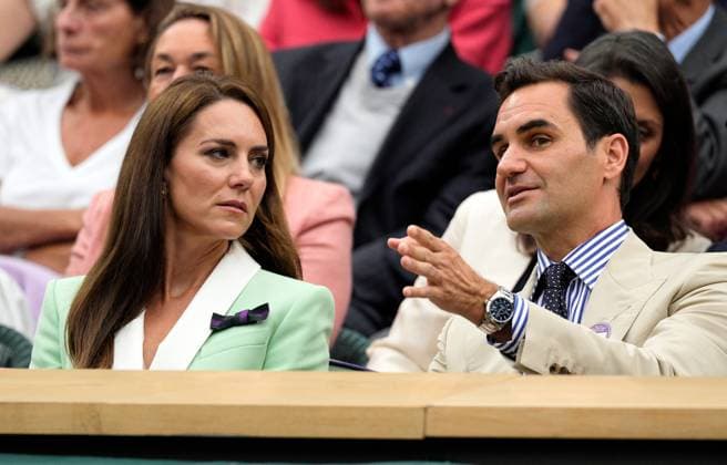 Mandatory Credit: Photo by Dave Shopland Shutterstock (13995876aw) Catherine Princess of Wales and Roger Federer watching the action from the Royal Box Wimbledon Tennis Championships, Day 2, The All England Lawn Tennis and Croquet Club, London, UK - 04 Jul 2023 Wimbledon Tennis Championships, Day 2, The All England Lawn Tennis and Croquet Club, London, UK - 04 Jul 2023  Copyright: xDavexShopland Shutterstockx 13995876aw