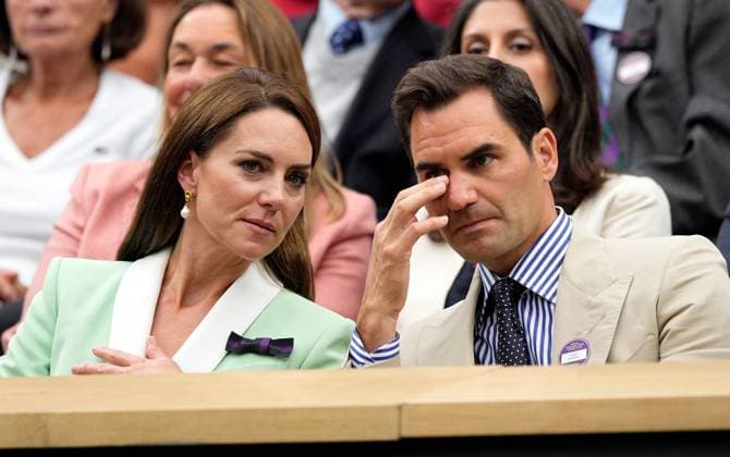 Mandatory Credit: Photo by Dave Shopland Shutterstock (13995876bo) Catherine Princess of Wales and Roger Federer watching the action from the Royal Box Wimbledon Tennis Championships, Day 2, The All England Lawn Tennis and Croquet Club, London, UK - 04 Jul 2023 Wimbledon Tennis Championships, Day 2, The All England Lawn Tennis and Croquet Club, London, UK - 04 Jul 2023  Copyright: xDavexShopland Shutterstockx 13995876bo