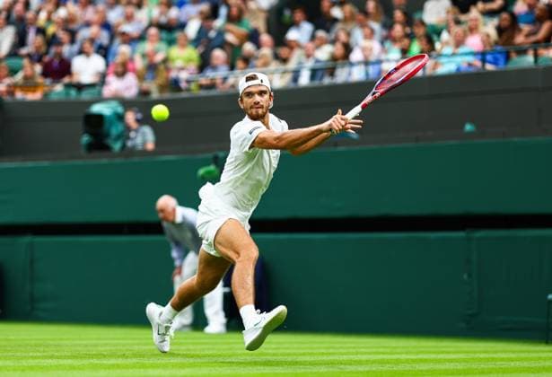 Mandatory Credit: Photo by Simon Dael Shutterstock (13995905ek) Tomas Machac Wimbledon Tennis Championships, Day 2, The All England Lawn Tennis and Croquet Club, London, UK - 04 Jul 2023 Wimbledon Tennis Championships, Day 2, The All England Lawn Tennis and Croquet Club, London, UK - 04 Jul 2023  Copyright: xSimonxDael Shutterstockx 13995905ek