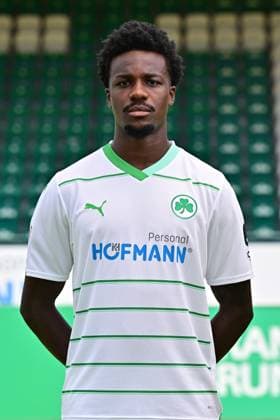 04.07.2023 - SpVgg Greuther Fürth ( Kleeblatt Spielvereinigung ) - 2. Fussball Bundesliga - Saison 2023 2024 - Fototermin Porträttermin Vorstellung Präsentation Pressetermin - - Einzelbild Einzelfoto Portrait Porträt Kopfbild - Gideon Jung ( 23, SpVgg Greuther Fürth )