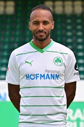 04.07.2023 - SpVgg Greuther Fürth ( Kleeblatt Spielvereinigung ) - 2. Fussball Bundesliga - Saison 2023 2024 - Fototermin Porträttermin Vorstellung Präsentation Pressetermin - - Einzelbild Einzelfoto Portrait Porträt Kopfbild - Julian Green (37, SpVgg Greuther Fürth )