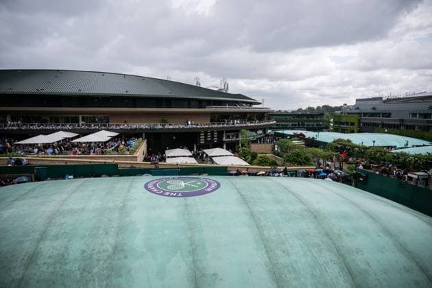 230705 View of court 18 and no.1 court as play is postponed due to rain during day 3 of Wimbledon on July 5, 2023 in London. Photo: Jesper Zerman BILDBYRAN COP 234 JZ0391 tennis wimbledon day 3 bbeng Copyright: JESPERxZERMAN BB230705JZ008