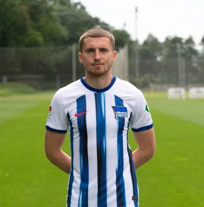 Jonjoe Kenny (Hertha BSC); Hertha BSC; 2. Bundesliga, Porträttermin 2023 2024, 05.07. 2023, Copyright: xSebastianxRäppold MatthiasxKochx