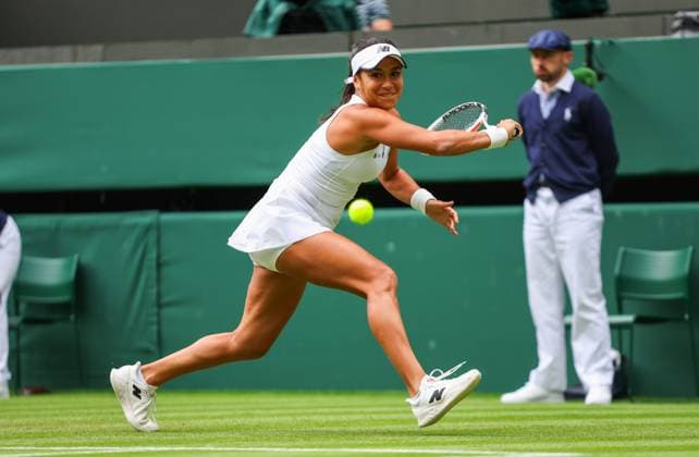 Mandatory Credit: Photo by Ella Ling Shutterstock (13995906t) Heather Watson Wimbledon Tennis Championships, Day 3, The All England Lawn Tennis and Croquet Club, London, UK - 05 Jul 2023 Wimbledon Tennis Championships, Day 3, The All England Lawn Tennis and Croquet Club, London, UK - 05 Jul 2023  Copyright: xEllaxLing Shutterstockx 13995906t