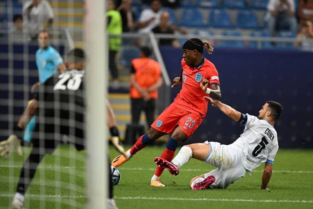 ISRAEL_ENGLAND_1 2 FINAL Tomer Tzarfati (Israel U21, U 21 , Noni Madueke (England U21), Gil Cohen (Israel U21), UEFA U21 EC SEMI-FINAL BATUMI Batumi Arena - Batumi, Georgia GEORGIA Copyright: xTamunaxKulumbegashvilix KUL_isr-geo u21_7