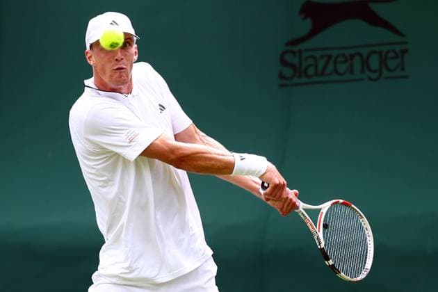 Mandatory Credit: Photo by Simon Dael Shutterstock (13995920n) Jan Choinski during his second round match Wimbledon Tennis Championships, Day 4, The All England Lawn Tennis and Croquet Club, London, UK - 06 Jul 2023 Wimbledon Tennis Championships, Day 4, The All England Lawn Tennis and Croquet Club, London, UK - 06 Jul 2023  Copyright: xSimonxDael Shutterstockx 13995920n