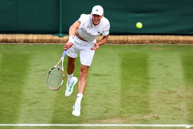 Mandatory Credit: Photo by Simon Dael Shutterstock (13995920x) Jan Choinski during his second round match Wimbledon Tennis Championships, Day 4, The All England Lawn Tennis and Croquet Club, London, UK - 06 Jul 2023 Wimbledon Tennis Championships, Day 4, The All England Lawn Tennis and Croquet Club, London, UK - 06 Jul 2023  Copyright: xSimonxDael Shutterstockx 13995920x