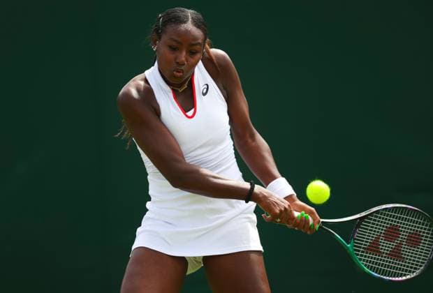 Mandatory Credit: Photo by Ella Ling Shutterstock (13995916n) Alycia Parks in action during her match vs Ana Bogdan Wimbledon Tennis Championships, Day 4, The All England Lawn Tennis and Croquet Club, London, UK - 06 Jul 2023 Wimbledon Tennis Championships, Day 4, The All England Lawn Tennis and Croquet Club, London, UK - 06 Jul 2023  Copyright: xEllaxLing Shutterstockx 13995916n