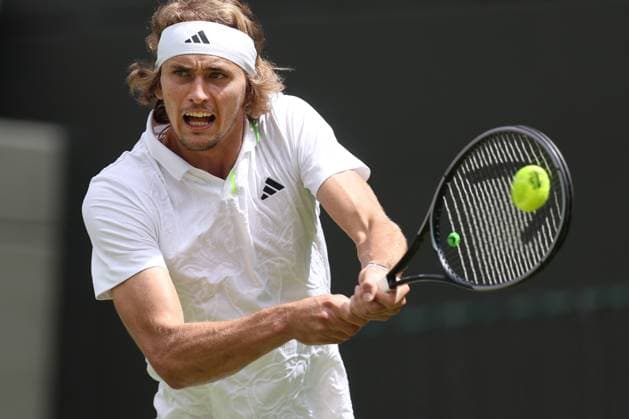 Wimbledon: Day Four 6 July 2023, Wimbledon - Wimbledon Tennis Championships - Day Four - Alexander Zverev (GER) plays a backhand during his Gentlemen s Singles 2nd Round match against Gijs Brouwer (NED) - Photo: Charlotte Wilson Offside . Wimbledon UK Copyright: xCharlottexWilsonx xOffsidexOffside