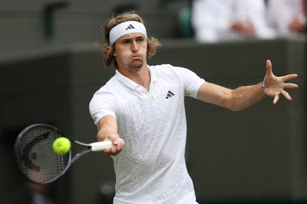Wimbledon: Day Four 6 July 2023, Wimbledon - Wimbledon Tennis Championships - Day Four - Alexander Zverev (GER) plays a forehand during his Gentlemen s Singles 2nd Round match against Gijs Brouwer (NED) - Photo: Charlotte Wilson Offside . Wimbledon UK Copyright: xCharlottexWilsonx xOffsidexOffside