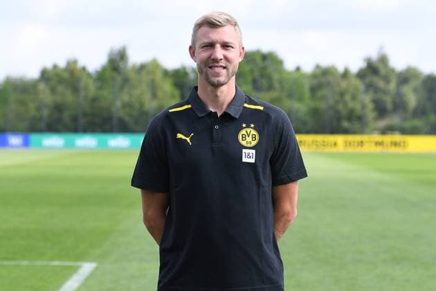 Borussia Dortmund II; 3.Liga, Porträttermin 2023 2024 Co-Trainer Julian Koch; Borussia Dortmund II; 3. Liga, Porträttermin 2023 2024