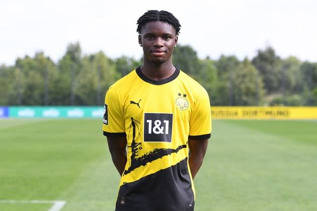 Borussia Dortmund II; 3.Liga, Porträttermin 2023 2024 Hendry Blank; Borussia Dortmund II; 3. Liga, Porträttermin 2023 2024