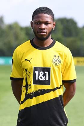 Borussia Dortmund II; 3.Liga, Porträttermin 2023 2024 Rodney Elongo-Yombo; Borussia Dortmund II; 3. Liga, Porträttermin 2023 2024