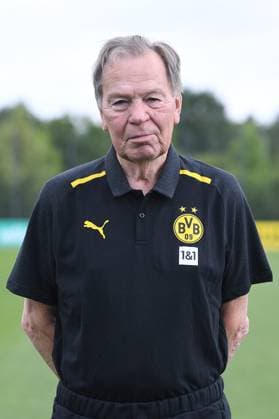 Borussia Dortmund II; 3.Liga, Porträttermin 2023 2024 Zeugwart Paul Jankowski; Borussia Dortmund II; 3. Liga, Porträttermin 2023 2024