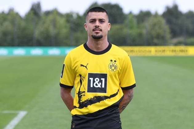 Borussia Dortmund II; 3.Liga, Porträttermin 2023 2024 Lion Semic; Borussia Dortmund II; 3. Liga, Porträttermin 2023 2024