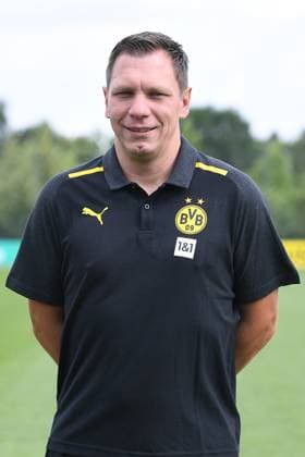 Borussia Dortmund II; 3.Liga, Porträttermin 2023 2024 Physiotherapeut Daniel Zolinski; Borussia Dortmund II; 3. Liga, Porträttermin 2023 2024