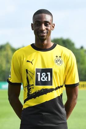 Borussia Dortmund II; 3.Liga, Porträttermin 2023 2024 Felix Irorere; Borussia Dortmund II; 3. Liga, Porträttermin 2023 2024