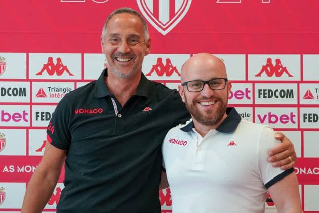 Sport Themen der Woche KW27 Sport Bilder des Tages Adolf Adi Hütter (entraineur de l AS Monaco) - Thiago Scuro (directeur sportif de l AS Monaco) FOOTBALL : Presentation du nouvel entraineur de l™AS Monaco - Monaco - 06 07 2023 NorbertScanella Panoramic  