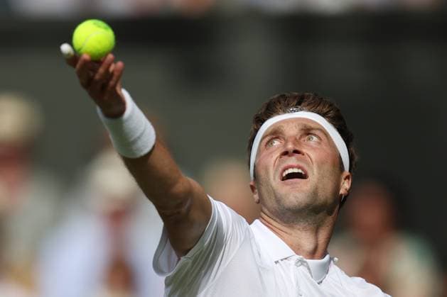 Wimbledon: Day Four 6 July 2023, Wimbledon - Wimbledon Tennis Championships - Day Four - Liam Broady (GBR) serves to Casper Ruud (NOR) in their Gentlemen s Singles 2nd Round match - Photo: Charlotte Wilson Offside . Wimbledon UK Copyright: xCharlottexWilsonx xOffsidexOffside