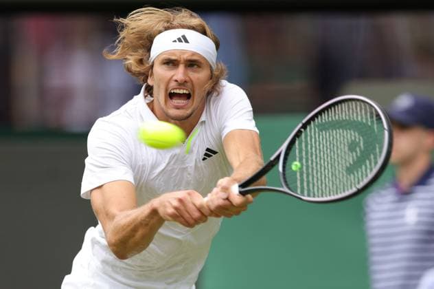 Alexander Zverev, GER, during rain delayed first round of 2023 All England Lawn Tennis Championships at Wimbledon, gentlemens singles, London, 06 07 2023; -