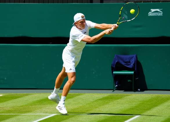 Mandatory Credit: Photo by Javier Garcia Shutterstock (13995928ar) Alexandre Muller during his second round match Wimbledon Tennis Championships, Day 5, The All England Lawn Tennis and Croquet Club, London, UK - 07 Jul 2023 Wimbledon Tennis Championships, Day 5, The All England Lawn Tennis and Croquet Club, London, UK - 07 Jul 2023  Copyright: xJavierxGarcia Shutterstockx 13995928ar