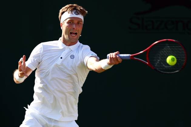 Mandatory Credit: Photo by Simon Dael Shutterstock (13995929dx) Liam Broady during his third round match Wimbledon Tennis Championships, Day 5, The All England Lawn Tennis and Croquet Club, London, UK - 07 Jul 2023 Wimbledon Tennis Championships, Day 5, The All England Lawn Tennis and Croquet Club, London, UK - 07 Jul 2023  Copyright: xSimonxDael Shutterstockx 13995929dx