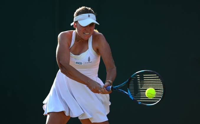 Mandatory Credit: Photo by Ella Ling Shutterstock (13995924ds) Sofia Kenin in action against Elina Svitolina Wimbledon Tennis Championships, Day 5, The All England Lawn Tennis and Croquet Club, London, UK - 07 Jul 2023 Wimbledon Tennis Championships, Day 5, The All England Lawn Tennis and Croquet Club, London, UK - 07 Jul 2023  Copyright: xEllaxLing Shutterstockx 13995924ds