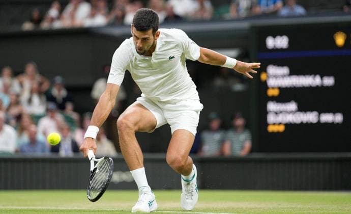Sport Bilder des Tages Mandatory Credit: Photo by Dave Shopland Shutterstock (13995926ae) Novak Djokovic in action against Stan Wawrinka Wimbledon Tennis Championships, Day 5, The All England Lawn Tennis and Croquet Club, London, UK - 07 Jul 2023 Wimbledon Tennis Championships, Day 5, The All England Lawn Tennis and Croquet Club, London, UK - 07 Jul 2023  Copyright: xDavexShopland Shutterstockx 13995926ae