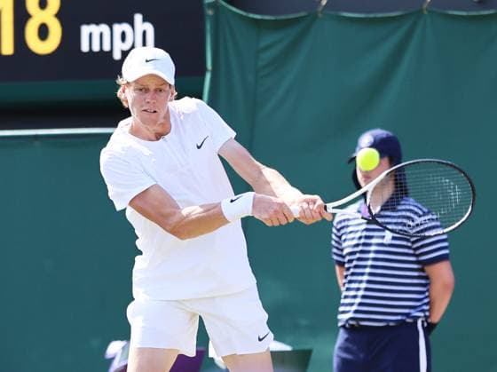TENNIS - Wimbledon 2023 LONDON,ENGLAND,08.JUL.23 - TENNIS - ATP, Tennis Herren World Tour, Wimbledon, Grand Slam. Image shows Jannick Sinner (ITA).  GEPAxpictures xAlanxGrieves