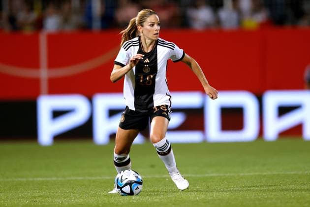 LEUPOLZ Melanie Team Deutschland DFB Frauen Fussball Laenderspiel Spiel Deutschland -Sambia 2 : 3 am 07.07. 2023 in Fuerth DFL REGULATIONS PROHIBIT ANY USE OF PHOTOGRAPHS as IMAGE SEQUENCES and or QUASI-VIDEO Copyright: xLacixPerenyix