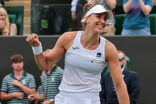 2023 Wimbledon Tournament LONDRES, LO - 08.07.2023: 2023 WIMBLEDON TOURNAMENT - Beatriz Haddad Maia (BRA) during the 2023 Wimbledon Tournament held in London, England. (Photo: Andre Chaco Fotoarena) x2398664x  AndrexChaco