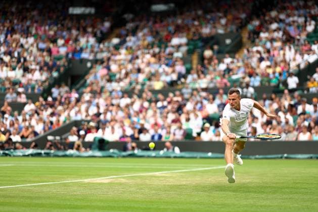 Mandatory Credit: Photo by Simon Dael Shutterstock (14001530bw) Marton Fucsovics during his third round match Wimbledon Tennis Championships, Day 6, The All England Lawn Tennis and Croquet Club, London, UK - 08 Jul 2023 Wimbledon Tennis Championships, Day 6, The All England Lawn Tennis and Croquet Club, London, UK - 08 Jul 2023  Copyright: xSimonxDael Shutterstockx 14001530bw