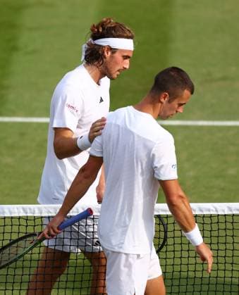 Mandatory Credit: Photo by Simon Dael Shutterstock (14001530do) Stefanos Tsitsipas celebrates after winning his third round match against Laslo Djere Wimbledon Tennis Championships, Day 6, The All England Lawn Tennis and Croquet Club, London, UK - 08 Jul 2023 Wimbledon Tennis Championships, Day 6, The All England Lawn Tennis and Croquet Club, London, UK - 08 Jul 2023  Copyright: xSimonxDael Shutterstockx 14001530do