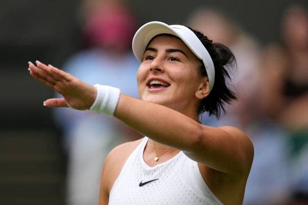 Mandatory Credit: Photo by Dave Shopland Shutterstock (14001531ef) Bianca Andreescu during her third round match Wimbledon Tennis Championships, Day 6, The All England Lawn Tennis and Croquet Club, London, UK - 08 Jul 2023 Wimbledon Tennis Championships, Day 6, The All England Lawn Tennis and Croquet Club, London, UK - 08 Jul 2023  Copyright: xDavexShopland Shutterstockx 14001531ef