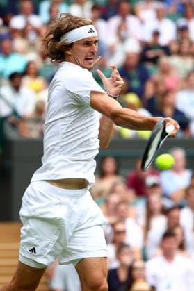 Mandatory Credit: Photo by Simon Dael Shutterstock (14001530ev) Alexander Zverev during his third round match Wimbledon Tennis Championships, Day 6, The All England Lawn Tennis and Croquet Club, London, UK - 08 Jul 2023 Wimbledon Tennis Championships, Day 6, The All England Lawn Tennis and Croquet Club, London, UK - 08 Jul 2023  Copyright: xSimonxDael Shutterstockx 14001530ev