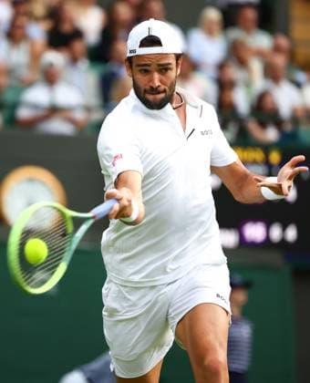 Mandatory Credit: Photo by Simon Dael Shutterstock (14001530fc) Matteo Berrettini during his third round match Wimbledon Tennis Championships, Day 6, The All England Lawn Tennis and Croquet Club, London, UK - 08 Jul 2023 Wimbledon Tennis Championships, Day 6, The All England Lawn Tennis and Croquet Club, London, UK - 08 Jul 2023  Copyright: xSimonxDael Shutterstockx 14001530fc