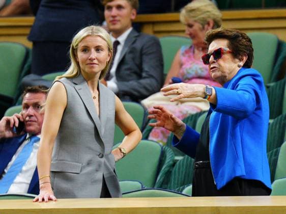Mandatory Credit: Photo by Javier Garcia Shutterstock (14001532hk) Leah Williamson chatting with Billie Jean King in the Royal Box on Centre Court Wimbledon Tennis Championships, Day 6, The All England Lawn Tennis and Croquet Club, London, UK - 08 Jul 2023 Wimbledon Tennis Championships, Day 6, The All England Lawn Tennis and Croquet Club, London, UK - 08 Jul 2023  Copyright: xJavierxGarcia Shutterstockx 14001532hk